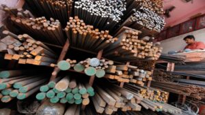 Read more about the article Why you should invest in stocks of companies related to commodity prices